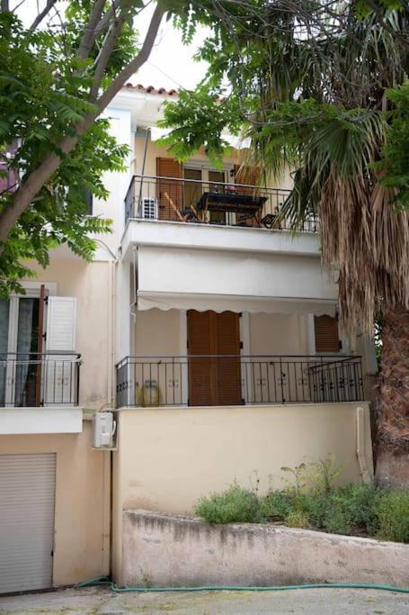 Aegina Town Apartment , With Private Parking Extérieur photo
